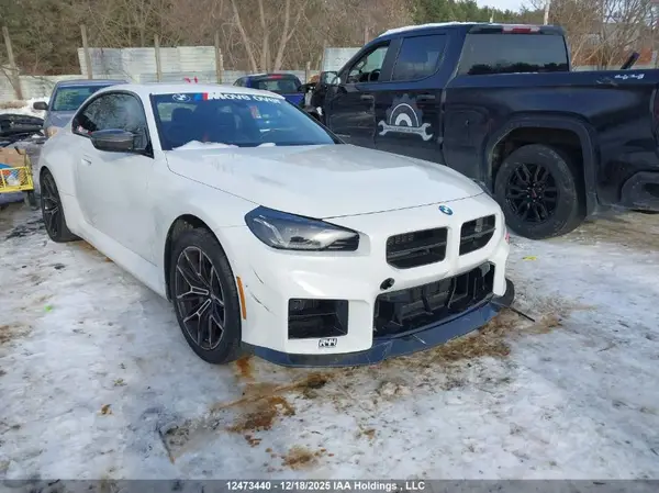 3MF23DM03S8F12410 2025 BMW M2 - Image 1