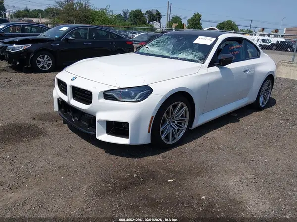3MF23DM03T8G05008 2026 BMW M2 - Image 2