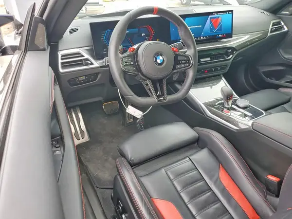 3MF23DM04S8F23433 2025 BMW M2 - Image 8