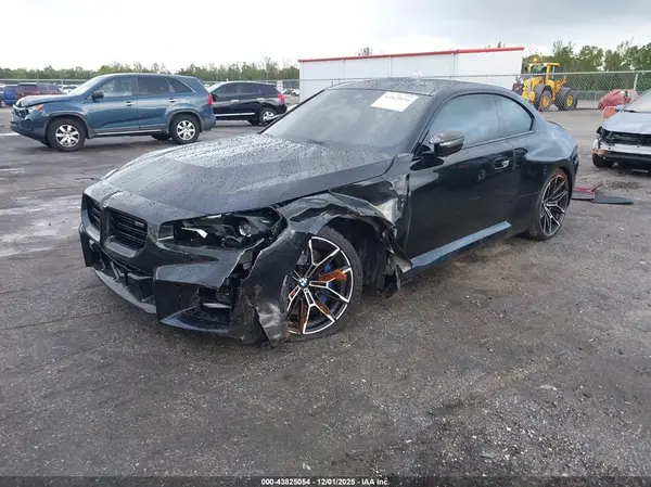 3MF23DM07S8F28870 2025 BMW M2 - Image 2