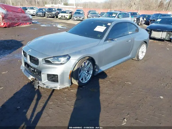 3MF23DM07S8F66079 2025 BMW M2 - Image 2