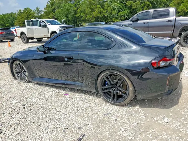3MF23DM07S8F78961 2025 BMW M2 - Image 2