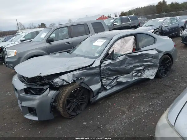 3MF23DM08S8F21670 2025 BMW M2 - Image 2