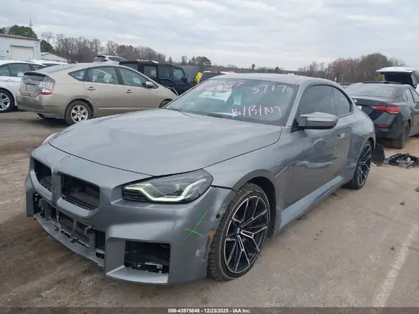 3MF23DM08S8F43717 2025 BMW M2 - Image 2
