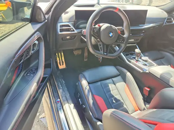 3MF23DM08S8F64552 2025 BMW M2 - Image 8