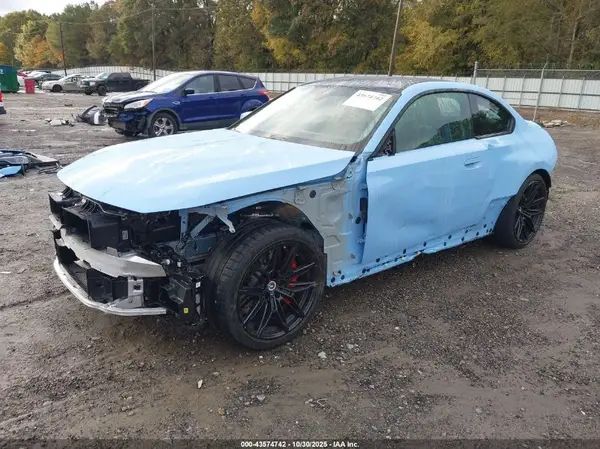 3MF23DM0XS8F68201 2025 BMW M2 - Image 2