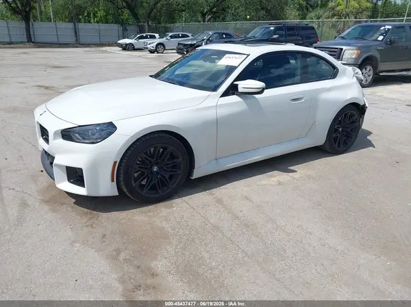 3MF23DM0XT8G44453 2026 BMW M2 - Image 2