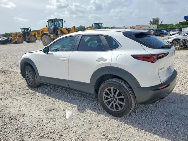 3MVDMAAL0MM211835 2021 MAZDA CX-30 - Image 2