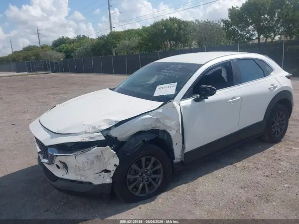 3MVDMAAL0MM272716 2021 MAZDA CX-30 - Image 2