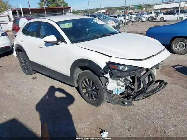 3MVDMAAL0MM303771 2021 MAZDA CX-30 - Image 1