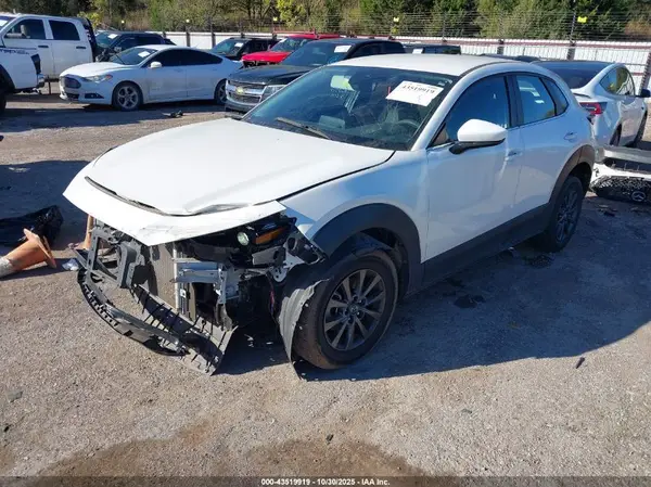 3MVDMAAL0MM303771 2021 MAZDA CX-30 - Image 2