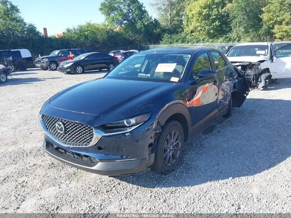 3MVDMAAL1MM268402 2021 MAZDA CX-30 - Image 2