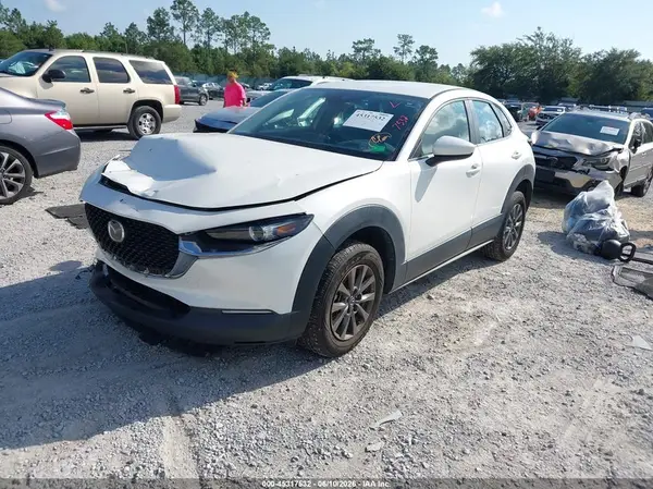 3MVDMAAL2MM212551 2021 MAZDA CX-30 - Image 2