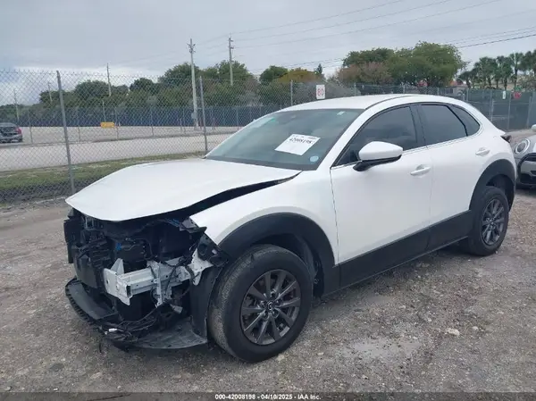 3MVDMAAL3MM228581 2021 MAZDA CX-30 - Image 2