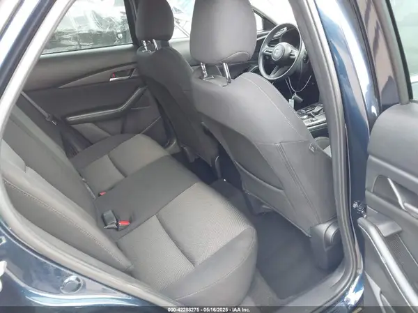 3MVDMAAL4MM302042 2021 MAZDA CX-30 - Image 8