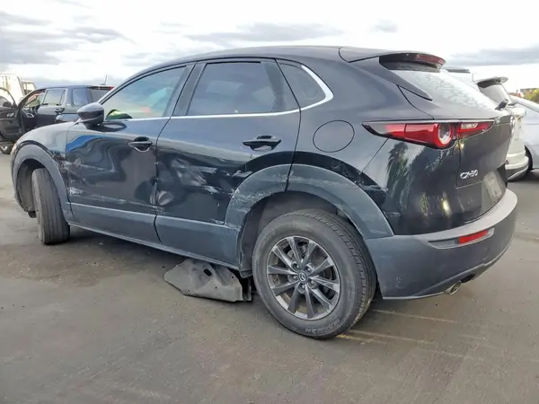 3MVDMAAL5MM216903 2021 MAZDA CX-30 - Image 2