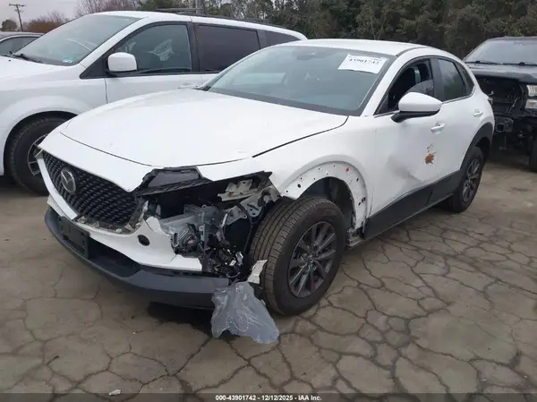 3MVDMAAL5MM256334 2021 MAZDA CX-30 - Image 2