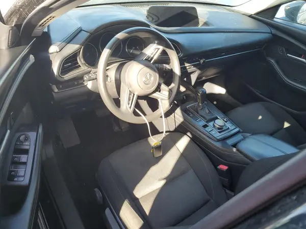 3MVDMAAL6MM257511 2021 MAZDA CX-30 - Image 8