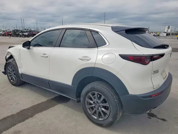 3MVDMAAL7MM205370 2021 MAZDA CX-30 - Image 2