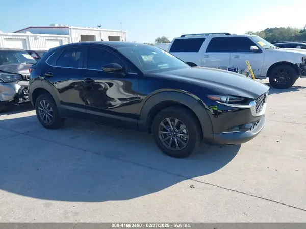 3MVDMAAL7MM211346 2021 MAZDA CX-30 - Image 1