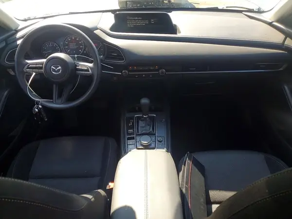 3MVDMAAL7MM265861 2021 MAZDA CX-30 - Image 8