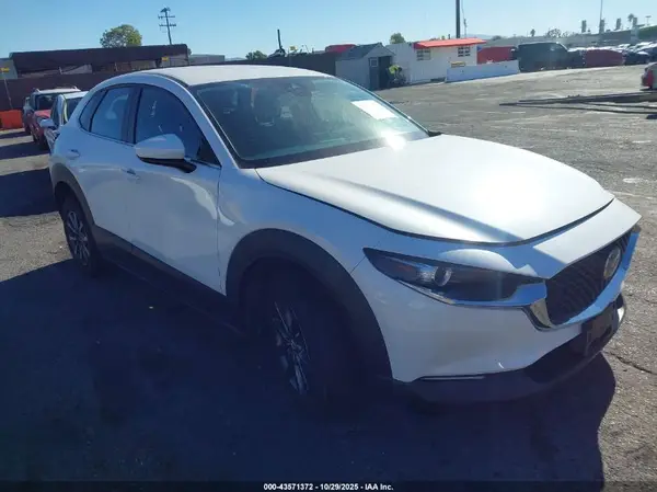 3MVDMAAL8MM210111 2021 MAZDA CX-30 - Image 1