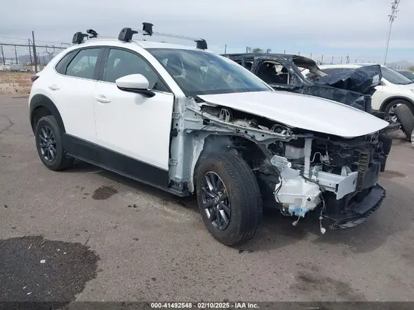 3MVDMAAL8MM226728 2021 MAZDA CX-30 - Image 1