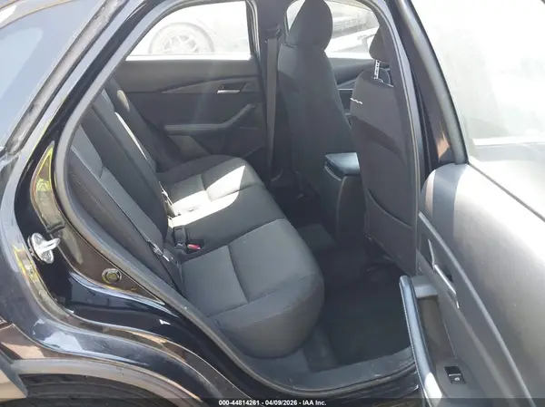 3MVDMAALXMM210143 2021 MAZDA CX-30 - Image 8