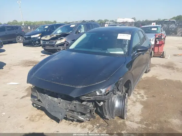 3MVDMAALXMM219862 2021 MAZDA CX-30 - Image 2