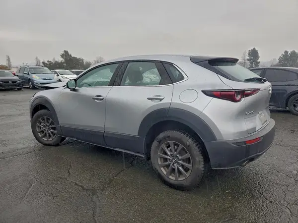 3MVDMABL0LM117726 2020 MAZDA CX-30 - Image 2