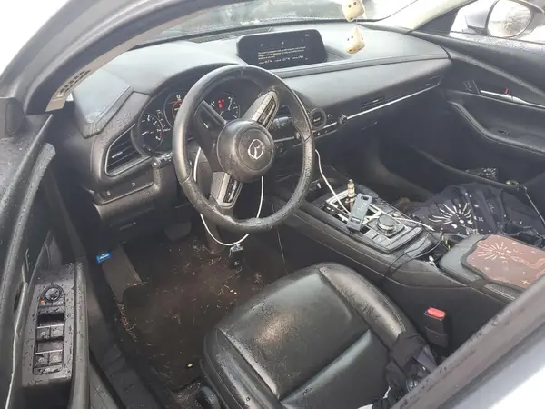 3MVDMABL0MM244218 2021 MAZDA CX-30 - Image 8
