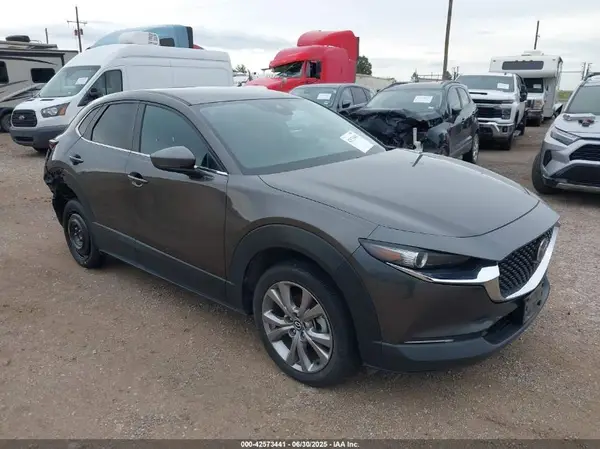 3MVDMABL0MM303431 2021 MAZDA CX-30 - Image 1