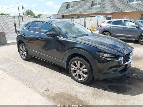 3MVDMABL1MM210319 2021 MAZDA CX-30 - Image 1