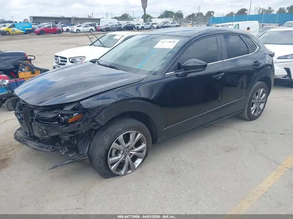 3MVDMABL1MM242915 2021 MAZDA CX-30 - Image 2