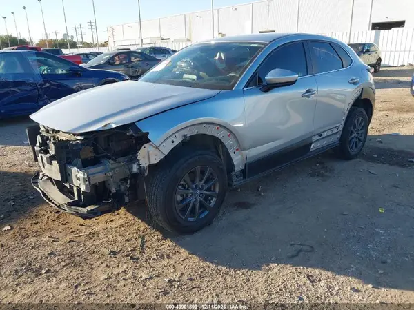 3MVDMABL2LM100099 2020 MAZDA CX-30 - Image 2