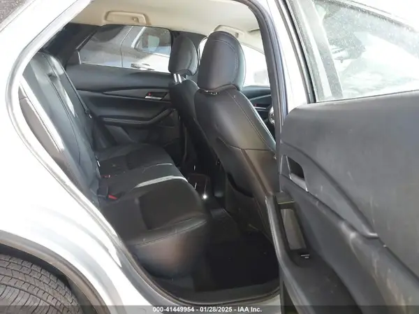 3MVDMABL2MM242082 2021 MAZDA CX-30 - Image 8