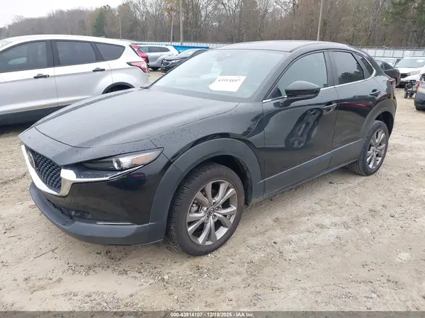 3MVDMABL2MM242602 2021 MAZDA CX-30 - Image 2