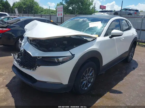 3MVDMABL3LM128591 2020 MAZDA CX-30 - Image 2