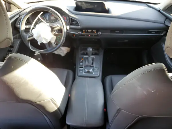 3MVDMABL3MM252300 2021 MAZDA CX-30 - Image 8