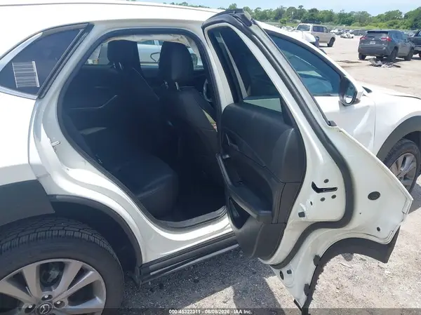 3MVDMABL3MM317002 2021 MAZDA CX-30 - Image 8