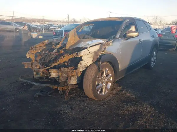 3MVDMABL4MM208421 2021 MAZDA CX-30 - Image 2