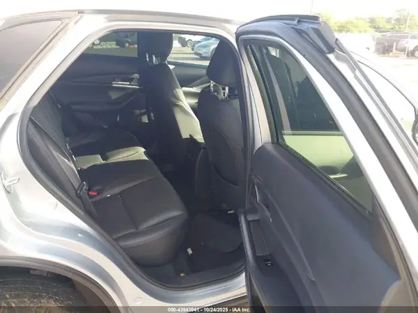 3MVDMABL5MM245073 2021 MAZDA CX-30 - Image 8
