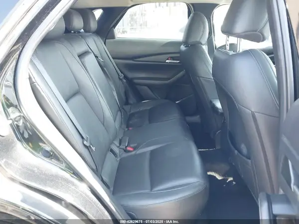 3MVDMABL6MM233062 2021 MAZDA CX-30 - Image 8