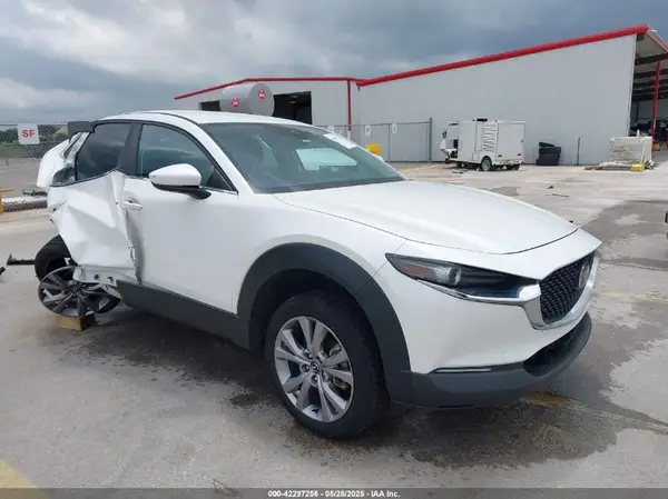 3MVDMABL6MM309623 2021 MAZDA CX-30 - Image 1