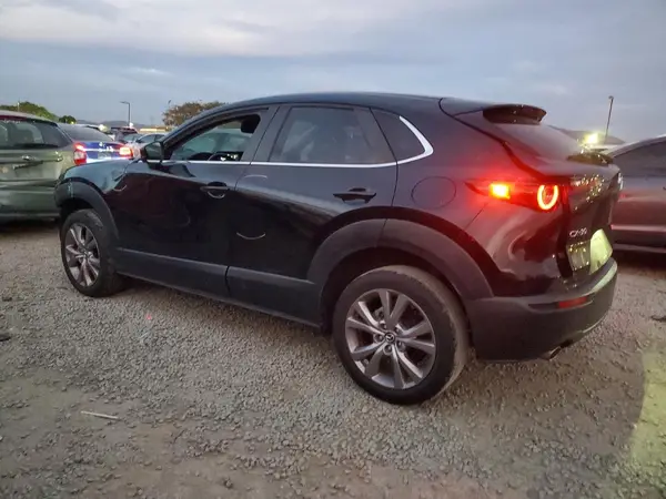 3MVDMABL7MM202452 2021 MAZDA CX-30 - Image 2