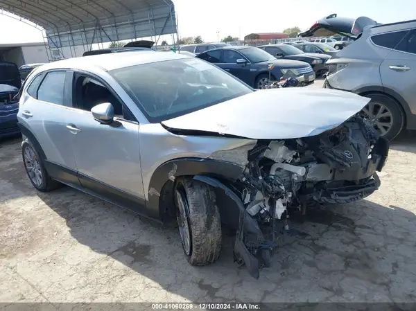 3MVDMABL7MM228386 2021 MAZDA CX-30 - Image 1