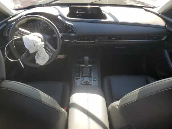 3MVDMABL7MM261498 2021 MAZDA CX-30 - Image 8