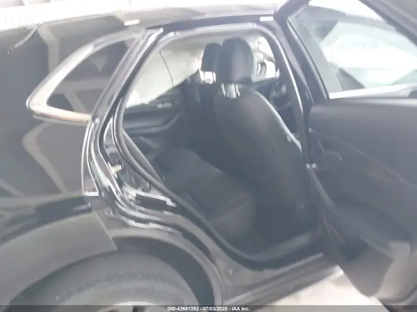3MVDMABL7MM272081 2021 MAZDA CX-30 - Image 8