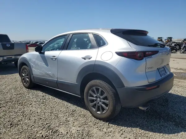 3MVDMABL8LM135925 2020 MAZDA CX-30 - Image 2
