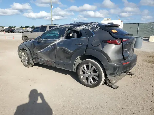 3MVDMABL8MM227375 2021 MAZDA CX-30 - Image 2